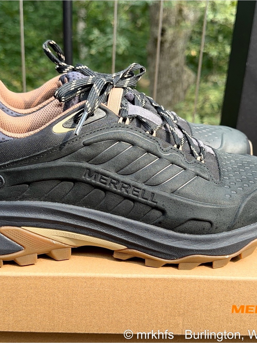 Merrell Men's Black and Tan Trail Runner Hiking Shoes